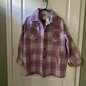 Vigors fleece top with pocket.